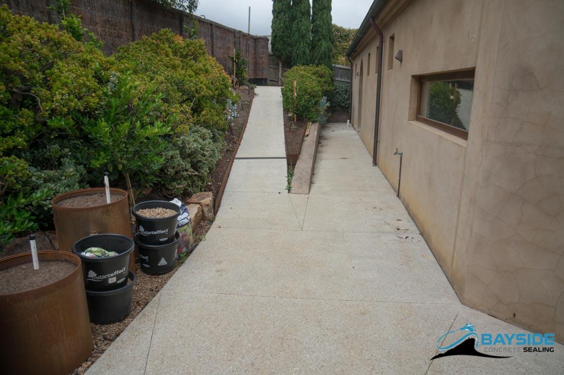 Poor batch exposed aggregate before colour enhancement sealing